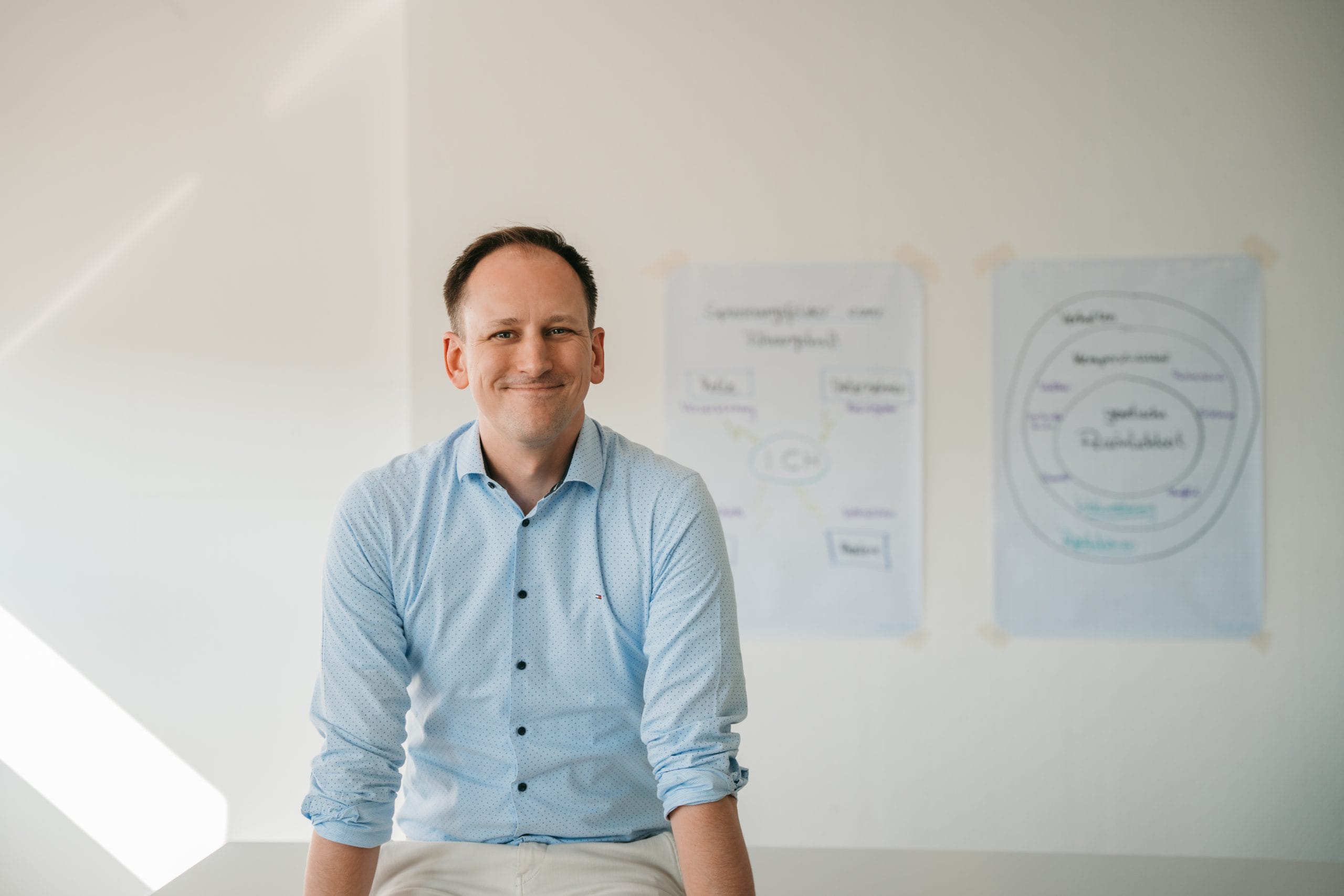 Andreas Pachert, Coach und Trainer für Führungskräfte in KMUs, im Workshop-Setting